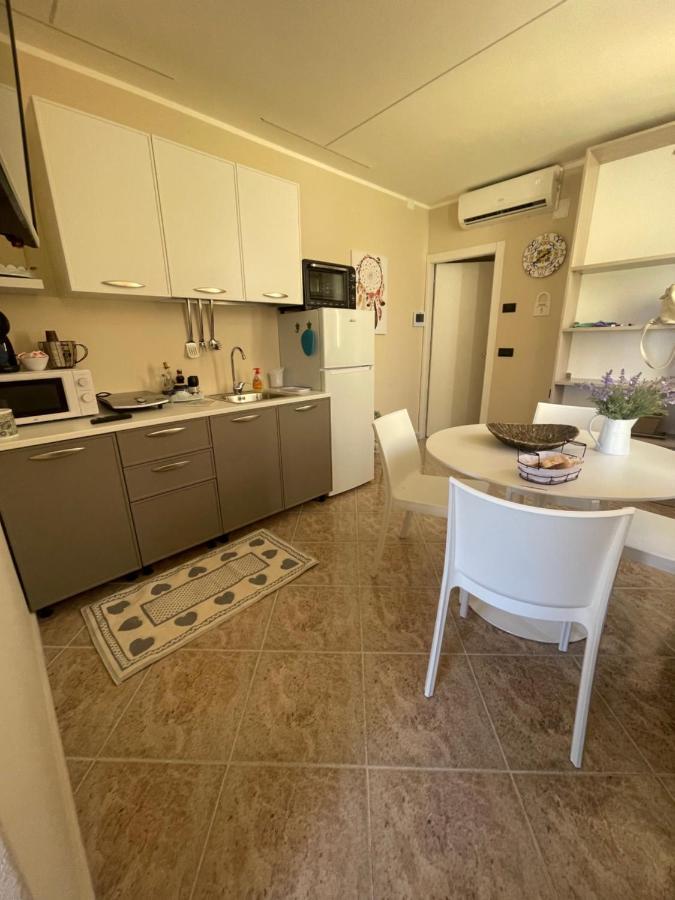 パレルモ Fronte Mare Arenella Bed & Breakfast エクステリア 写真