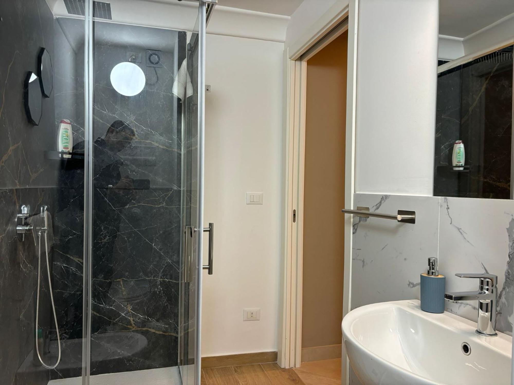 パレルモ Fronte Mare Arenella Bed & Breakfast エクステリア 写真