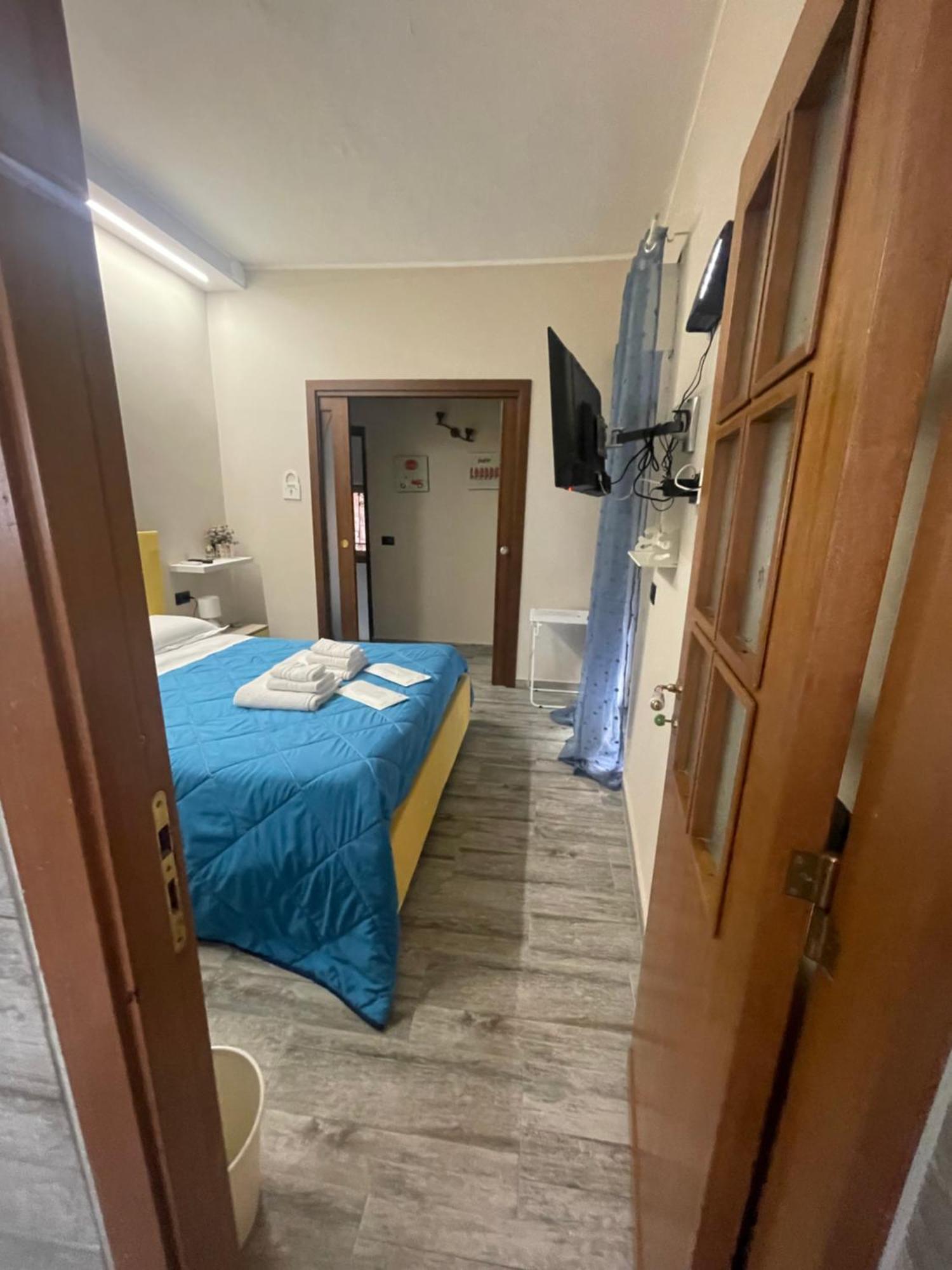 パレルモ Fronte Mare Arenella Bed & Breakfast エクステリア 写真